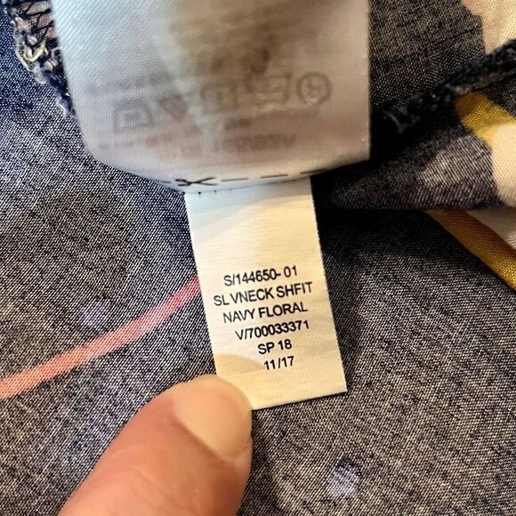 Old Navy Women’s Blue Floral V-Neck Shift Dress Medium - Picture 11 of 11